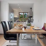 Familie Hofer Apartmán *